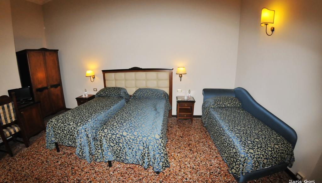 Hhb Hotel Firenze Eksteriør billede