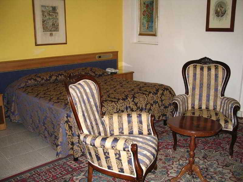 Hhb Hotel Firenze Værelse billede