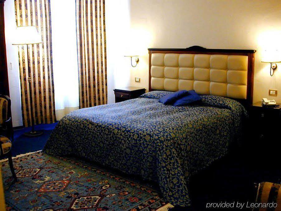 Hhb Hotel Firenze Værelse billede