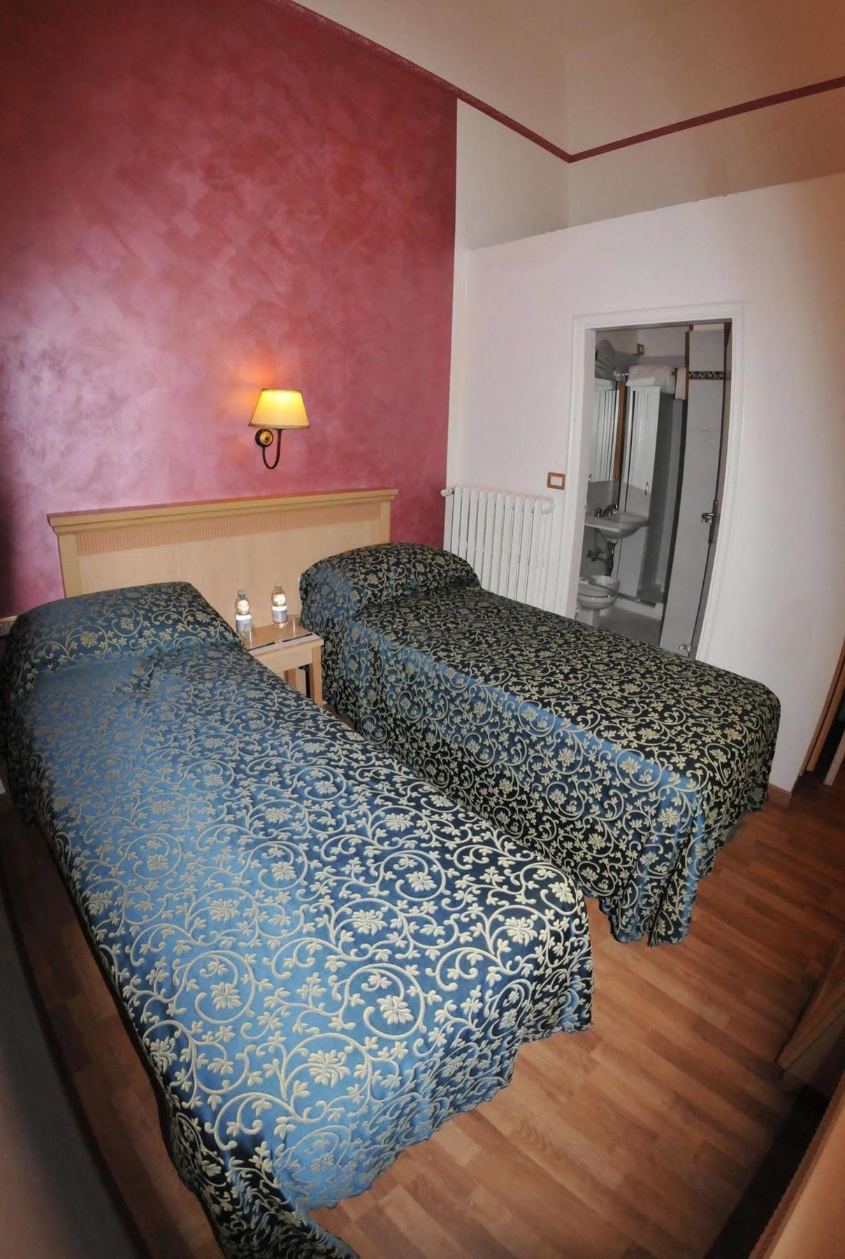 Hhb Hotel Firenze Eksteriør billede