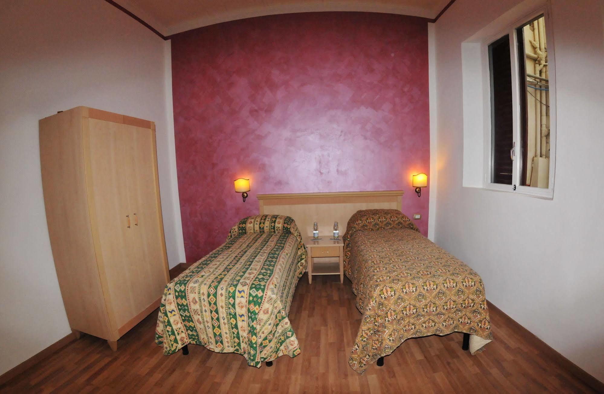 Hhb Hotel Firenze Eksteriør billede
