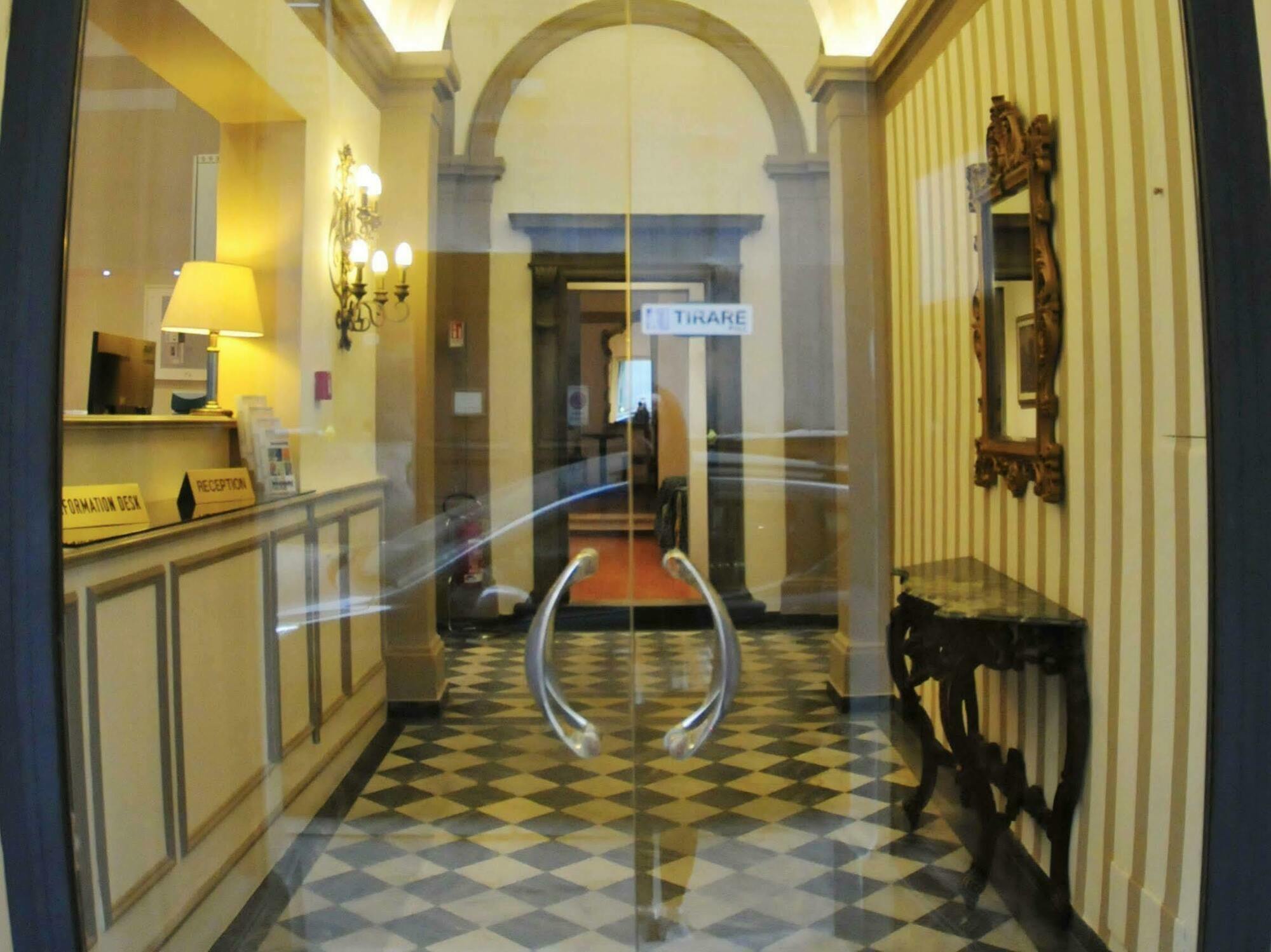 Hhb Hotel Firenze Eksteriør billede
